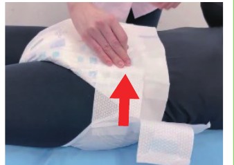 STEP10 下のテープを止める